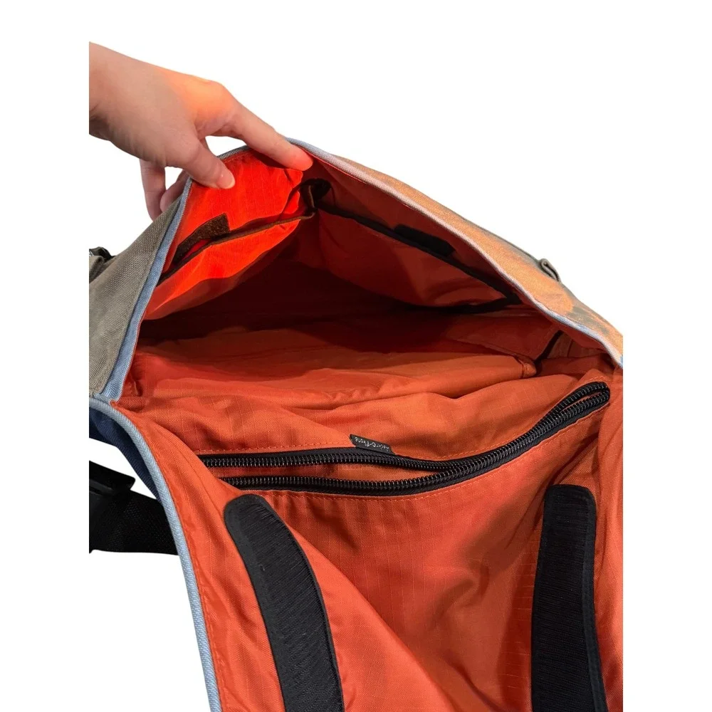 Crumpler Messenger Bag Blue Tan Canvas Orange Lining Padded Strap Commuter Bag